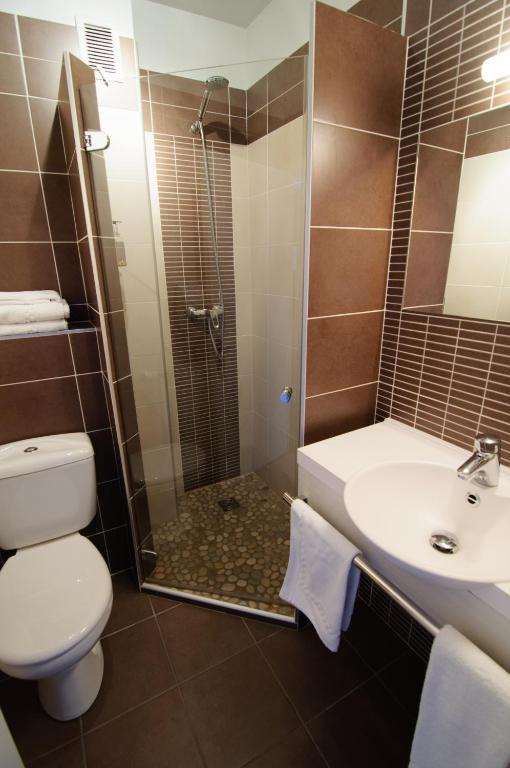 The Originals City, Hotel Dau Ly, Lyon Est Bron Room photo