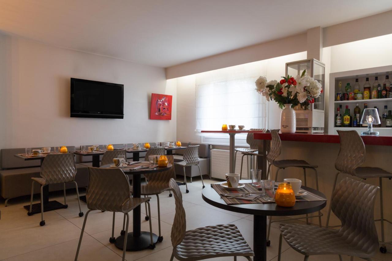 The Originals City, Hotel Dau Ly, Lyon Est Bron Exterior photo